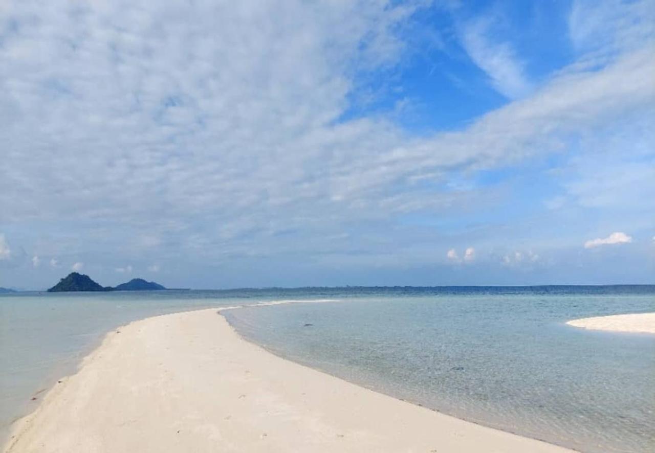 Santiri Island Resort Semporna Bagian luar foto
